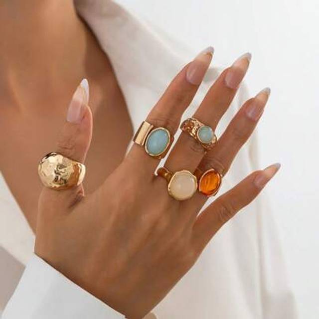 SHEIN 5 Pcs/Set Punk Rings Set For Women Vintage Geometric Rings Set Fashion Personalized Jewelry Gifts Match With Daily Outfits, Party Accessories
