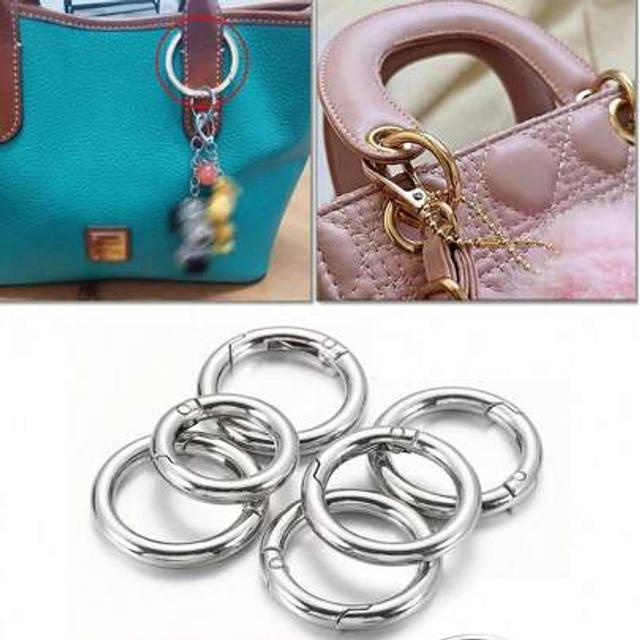 SHEIN 1/2pcs O-Ring Spring Clasp Hook Circle Carabiner Keychain, 1/1.25/1.5 Inch Spring Rings,Bag Accessories,Suitable For Keyrings Buckle, Bags,Purses,With