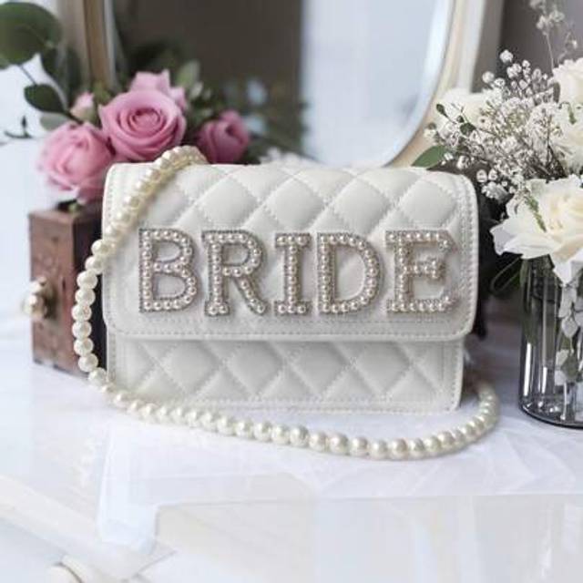 SHEIN 1PC Pearl Bride Clutch Bag Bridal Shower Wedding Engagement Honeymoon Trip Bachelorette Hen Party Decoration Wifey Mrs Gift Present