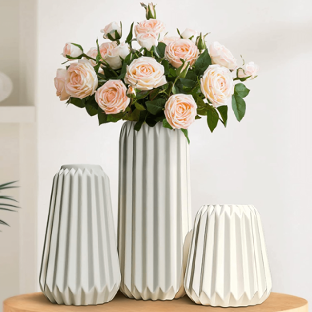 SHEIN Resin Vase, Scandinavian Style White Vase, Centerpiece Table, Bedroom Table, Shelf, Cute Bohemian Flower Vase, Suitable For Farmhouse, Entryway, Livin