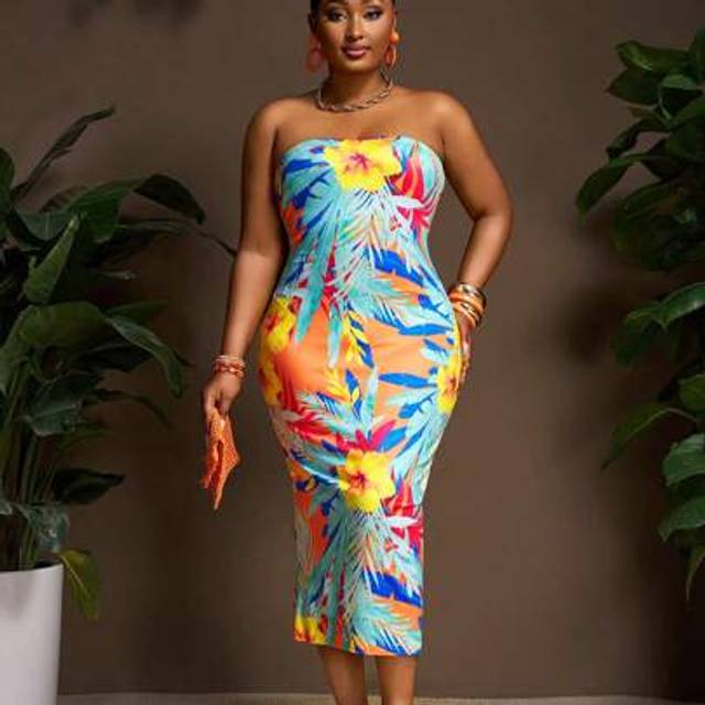 Slaydiva Plus Size Fitted Floral Print Maxi Tube Dress, Casual Vacation Style Women Summer Clothing Woman S Summer Clothes