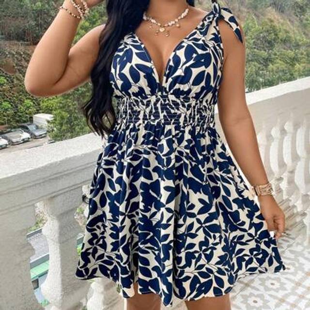 SHEIN Plus Size Floral Print Sleeveless Tie Front Dress, Summer Resort Style, Mother Day Outfit, Vacation Outfits Woman, Rave Outfit, Western Wear Women Plu