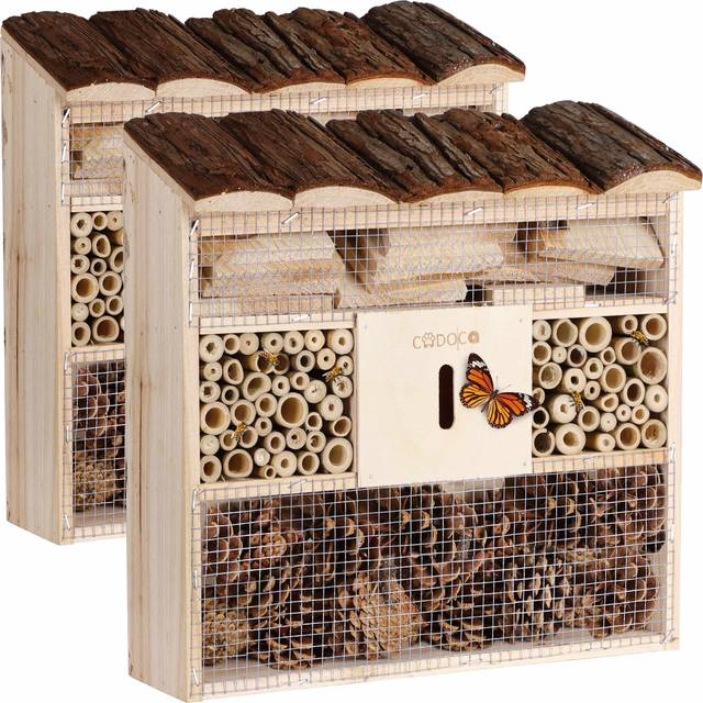 2x Insect Hotel 31x31x10cm Natural Wooden Bee Hotel Bug Shelter Garden Nest Box Wood Nesting House Butterflies Ladybirds Weatherproof Habitat for