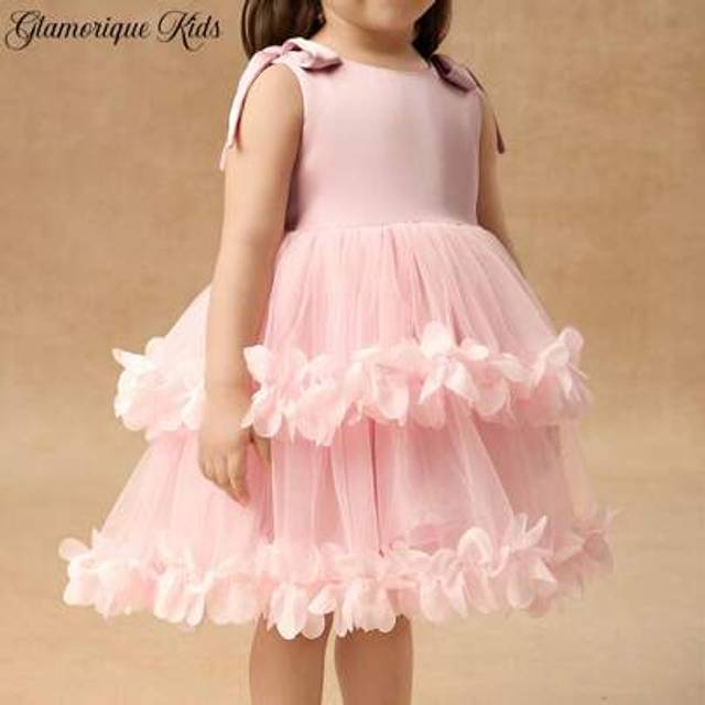 SHEIN Infant Girls&#39; Princess Dress, Bridesmaid Flower, Apricot Pink, Sleeveless, Satin Fabric, Birthday Party Wedding Holiday Formal Dress With 3D Flower &