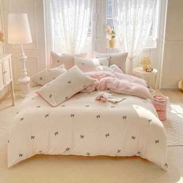 SHEIN 3pcs Thick Polyester Cute Print Washable Bedding Set, Boy & Girl Dormitory/Dorm Decor (1 Duvet Cover, 2 Pillow Covers, No Filler)