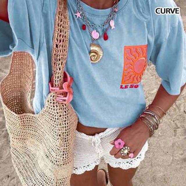 SHEIN Plus Size Women&#39;s Plus Size Spring And Summer Fashion Casual Boho Vacation Simple Commuting English Letters Sun Print Round Neck Pullover T-Shirt Brun