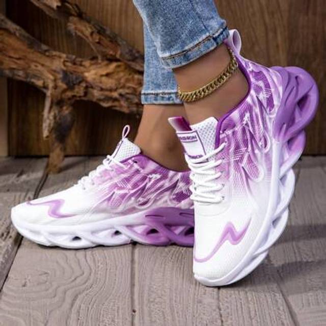 SHEIN Women&#39;s Purple Ombre Low-Top Running Shoes, Colorblock Pattern, Shock Absorption Design, Lightweight, Anti-Slip, Lace-Up Casual Sports Shoes, Suitable
