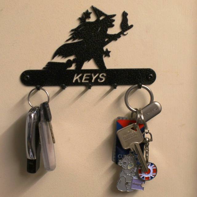 Witch Key Holder - Rack - Solid Steel - W15 x H9 cm - Black