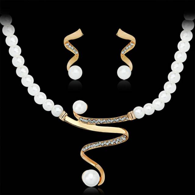 Pearl necklace earring set bride charming jewelry decor pendant charms