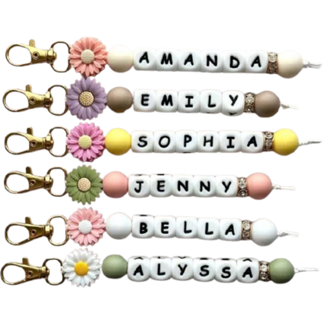 SHEIN 1PC Custom Daisy Silicone Keychain, Personalized Name Buckle, Commemorative Gift Letter,Charms Versatile,Functional,Lightweight Contracted,Business Ca