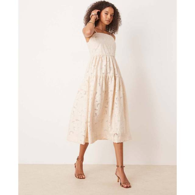 Vihelna Strap Midi Dress
