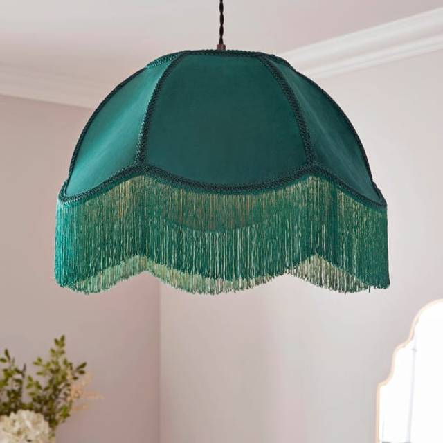Carmona Fringed Velvet Lamp Shade - Bottle Green