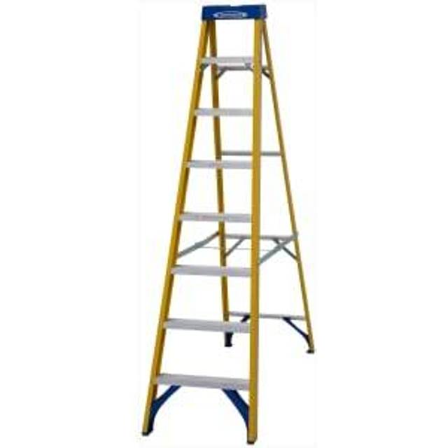 Werner 8 Tread Fibreglass Swingback Stepladder