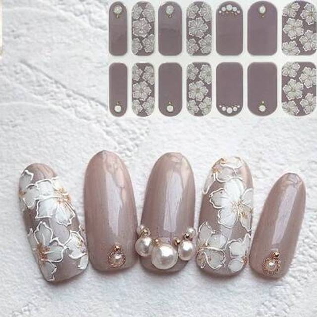 SHEIN Rhinestone Travel Party Daisy Ditsy Floral Design Nail Art 3D Stickers, Almond Shape, DIY Nail Jewelry Decor