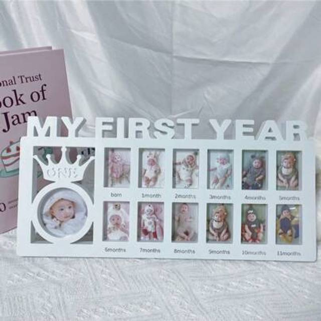 SHEIN 1pc &#39;MY FIRST YEAR&#39; Baby Children&#39;s Growth Record Photo Frame, Plastic Lettering One Year Old Commemorative Picture Frame For Wall Or Table Decoration