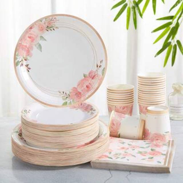 SHEIN 1set Faux Foil Green Leaf & Flower Design Disposable Tableware Set, 7/9 Inch Faux Foil Green Leaf & Flower Party Plates & Napkins, Suitable For Birthd