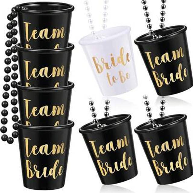 SHEIN 7pcs Team Bridesmaid Wedding Party Cups - Bride Cup & Bridesmaid Cups Bachelore Party Decorations - Bridal Shower Cups,Reusable Bachelorette Supplies