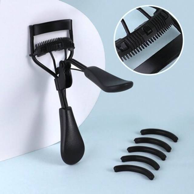 SHEIN 1pc Portable Eyelash Curler With Silicone Pads, Includes 1 Portable Eyelash Curler And 5 Silicone Pads, Long-Lasting Shaping, Eyelash Lift, Wide Eyes,