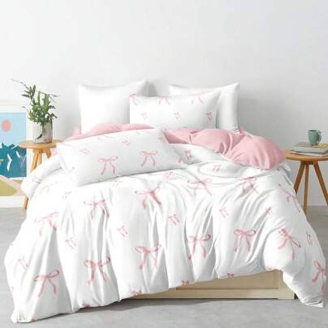 SHEIN 3pcs Pink Striped Bowknot Adorable Digital Print Duvet Cover Set (1 Duvet Cover + 2 Pillowcases, Without Inserts), Polyester Fiber Soft And Skin-Frien