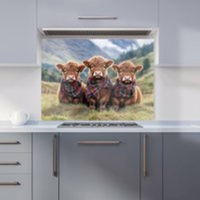 Warren Reed - Designer Trio Of Baby Highland Cows Kitchen Splashback W900Mm X H650Mm, Multi