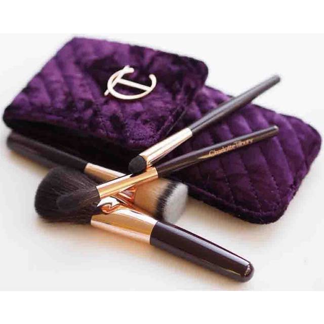 Charlotte tilbury magic 4 pcs makeup brush set+purple velvet pouch travel size c