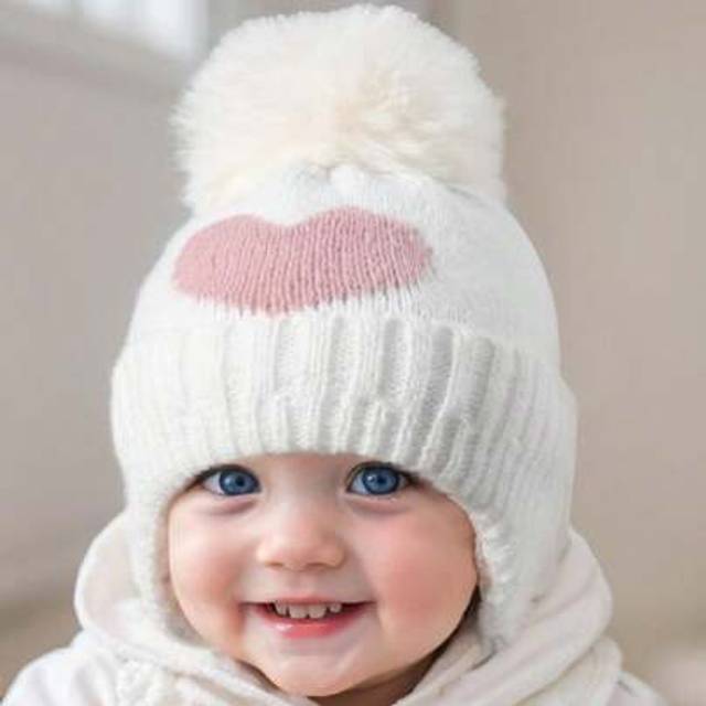 SHEIN 1pc Baby Girl Newborn Toddler Pom-Pom Beanie, Cozy Knit Winter Warm Heart Cute Kids White Hat Outdoor Accessories Bonnet Fitted Cap