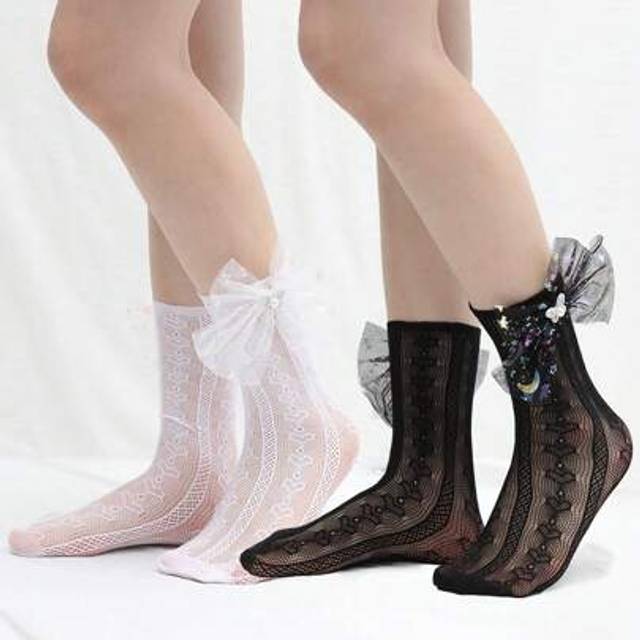 SHEIN 2 Pairs Baby Girls Cute Lace Bow & Heart Jacquard Mesh Ankle Socks, Suitable For Summer Wear