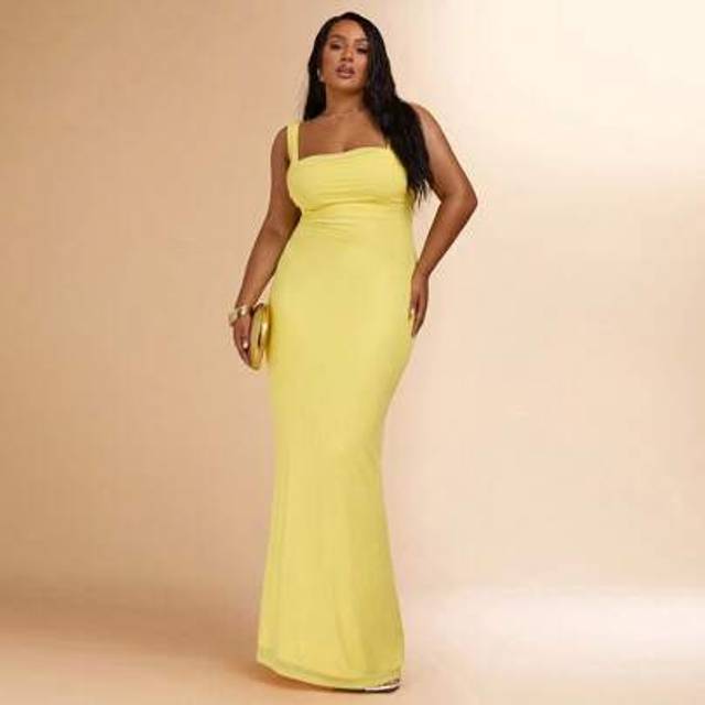 SHEIN Plus Size Women&#39;s Summer Seaside Beach Vacation Light Yellow Pastel Macaron Backless Maxi Dress, Suitable For Daily , Night Out, Nightclub, Party, Get