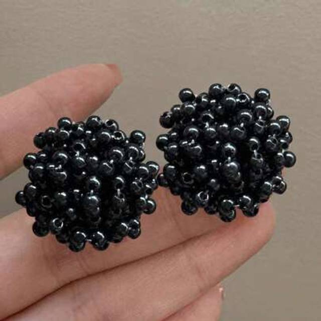SHEIN 1 Pair Elegant Quality Faux Pearl Firework Design Earrings, High-End Gift For Women For Banquet, Wedding, Party