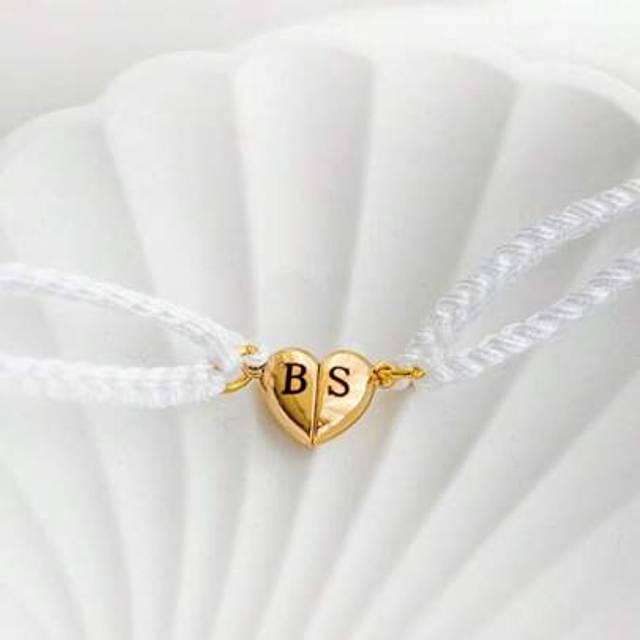 SHEIN 2pcs Customized Initial Letter Couple Bracelets, Adjustable Black And White Bracelets, Personalized ID Name, Gold And Silver Stainless Steel Heart Sha