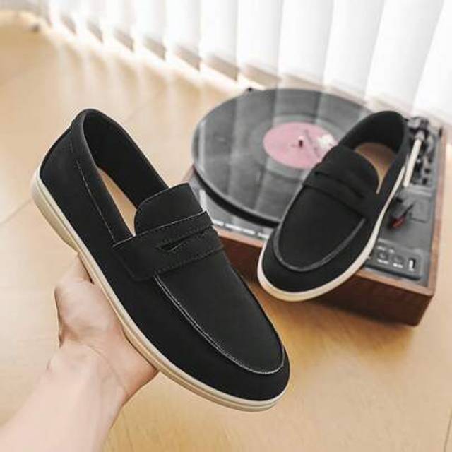 SHEIN Men&#39;s Loafers, New Summer Non-Slip Wear-Resistant Flat Lightweight Comfortable Slip-On Shoes, Outdoor Casual Driving Shoes, Plus Size Breathable Penny