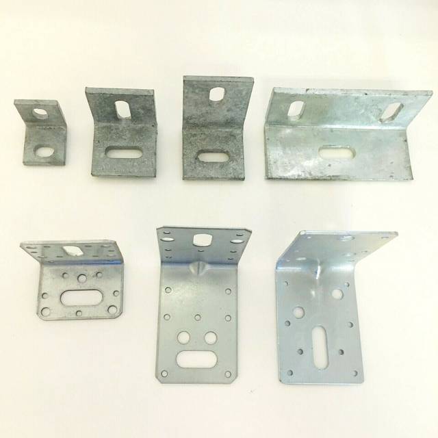 Heavy angle cleats, angle brackets - galvanised corner brackets various sizes