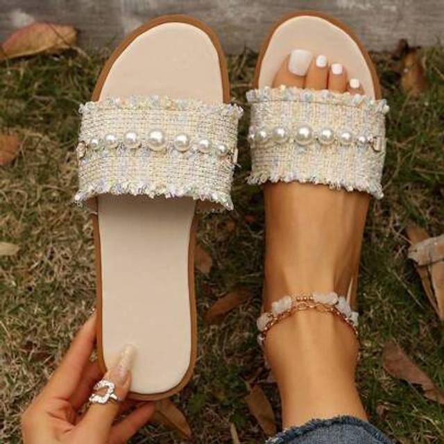 SHEIN Women&#39;s Summer Flat Sandals With Tassel And Pearl, Slippers, Vintage Beaded Lightweight Casual