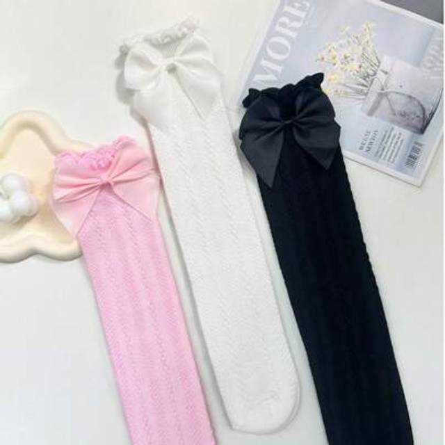SHEIN 3 Pairs Girls Bow Decor Over The Knee Socks, Suitable For Everyday And All Seasons