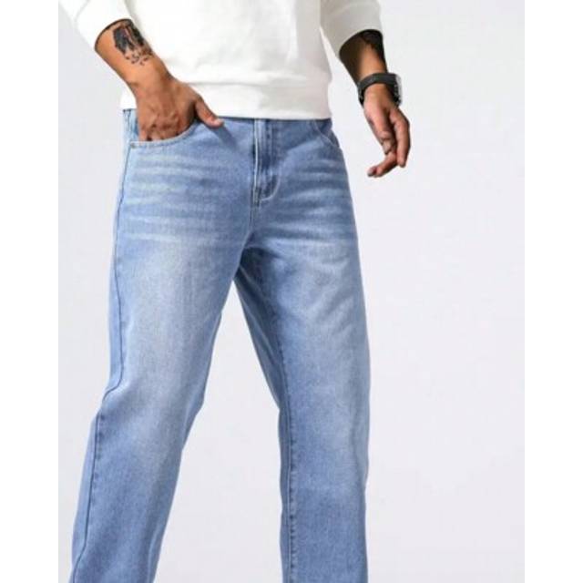 SHEIN 1pc Men&#39;s Street Style Light Blue Casual Comfortable Jeans For Spring/Summer, Suitable For City Walking And Outdoor Activities Cargo Pants
