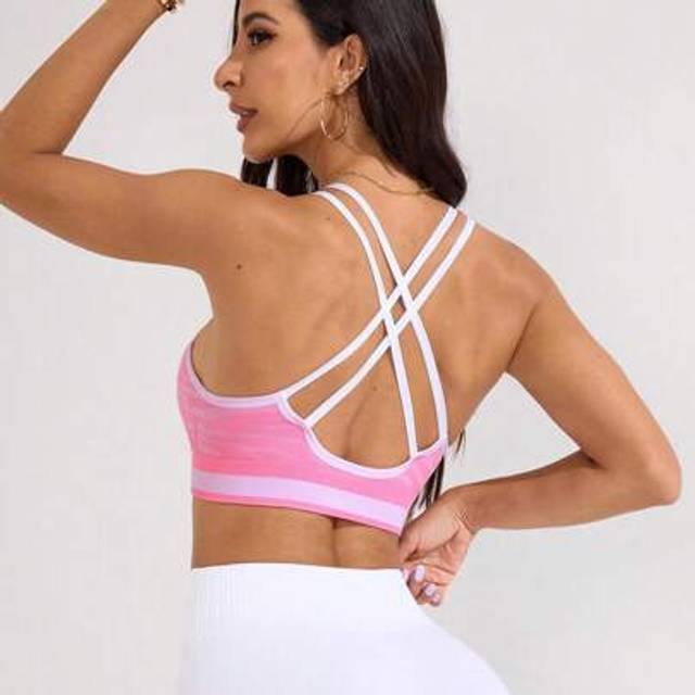 SHEIN Women&#39;s Colorblock Backless Comfy Sports Bra