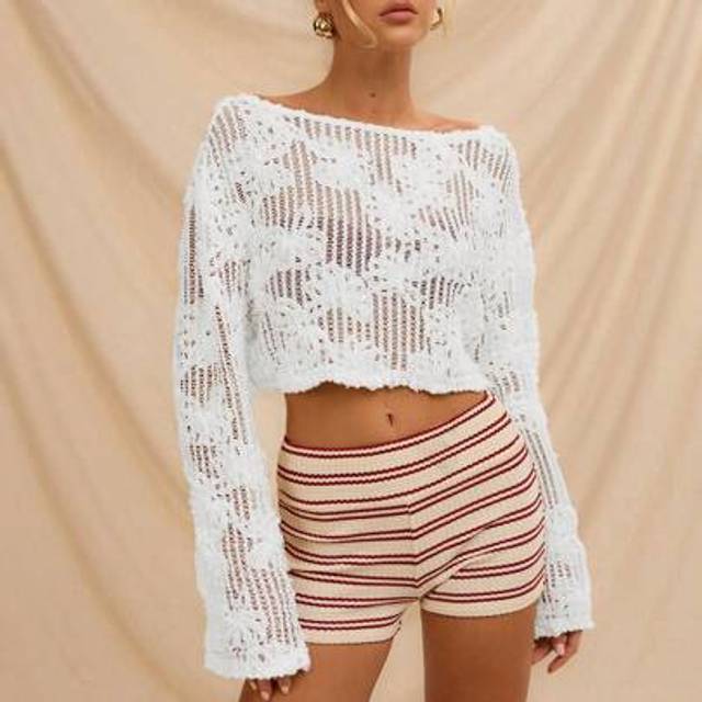 SHEIN Women&#39;s Vacation Casual Solid Color 3D Floral Hollow Out Blouse