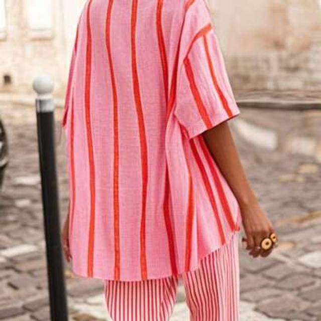 SHEIN Women Color-Block Striped Loose Blouse Short Sleeve Elegant Cardigan Top, Suitable For Commute, Daily, Valentine&#39;s Day, Outing, Spring/Summer