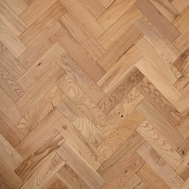 Luxury Flooring Missenden Herringbone Oak - Lacquered Engineered Wood - 80 X 300 X 10/3 - 0.96M2 - One Size