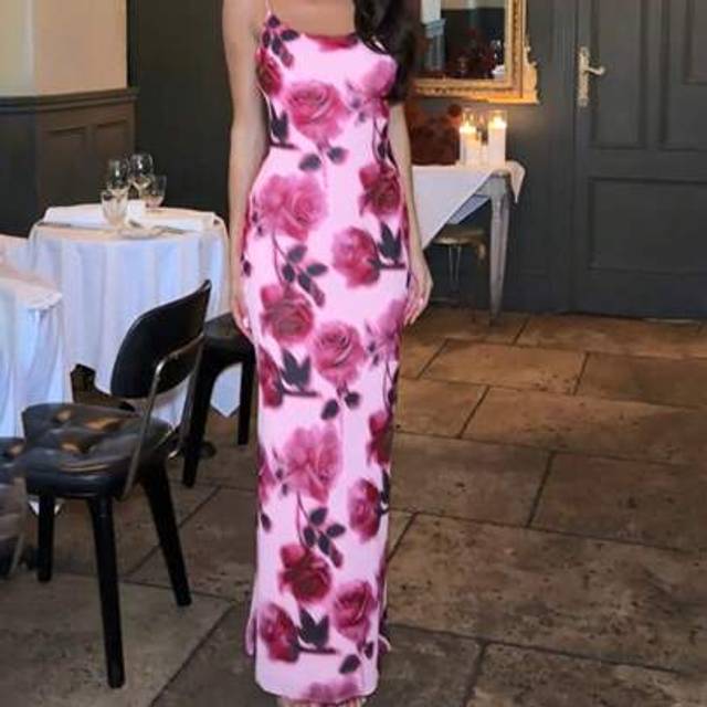 SHEIN Women&#39;s Summer Casual Holiday Style Backless Dresses Suitable For Summer Travel And Shopping Street Wear