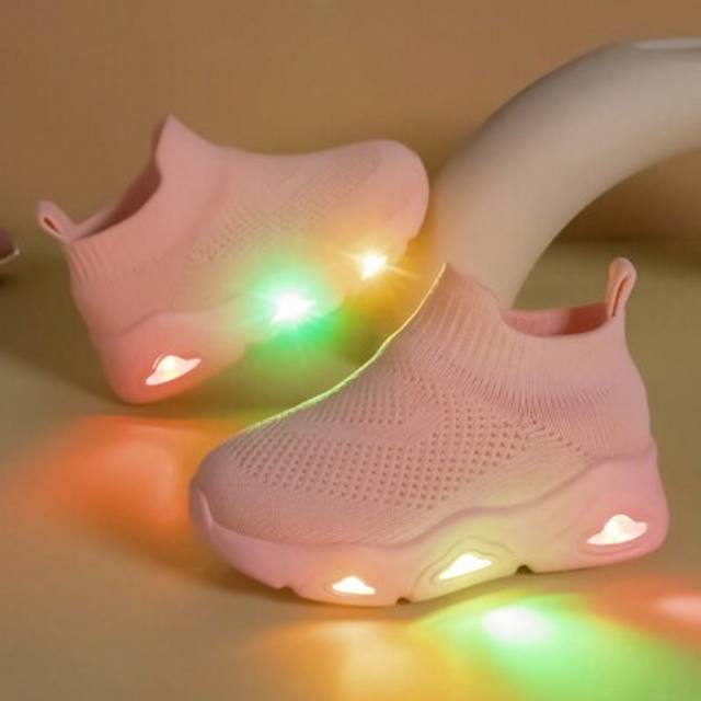 SHEIN Kids&#39; High Top Breathable Mesh Sports Shoes, Comfort Anti-Slip Fashionable LED Light Sneakers, Pink, Lightweight Slip-On For Boys And Girls