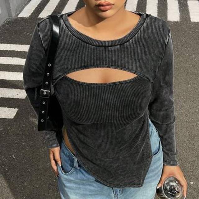 SHEIN Plus Size Women Vintage Distressed Curved Hem T-Shirt With Chest Cutouts, For Spring & Autumn Cut Out Top Black Y2k Top Distressed Top