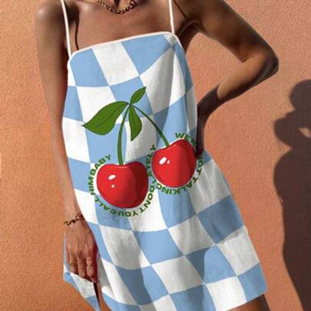 SHEIN Boho Vacation Beach Women&#39;s Spring Summer Casual Holiday Style Cherry Fruit Plaid Pattern Positioning Printed Backless Halter Dress, Brunch Outfits Fo