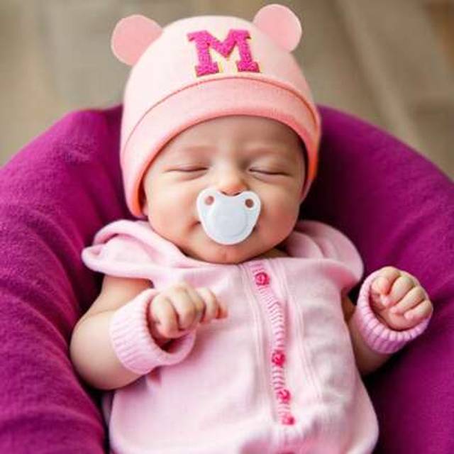 SHEIN 1PC Pink Baby Hat, Soft And Warm For Newborns, Suitable As A Gift For Mothers To Their Babies.