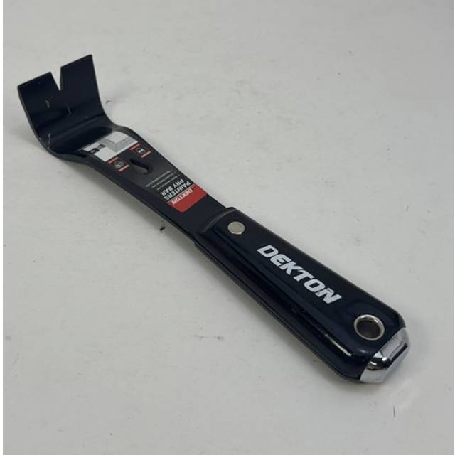 Dekton painter's pry bar