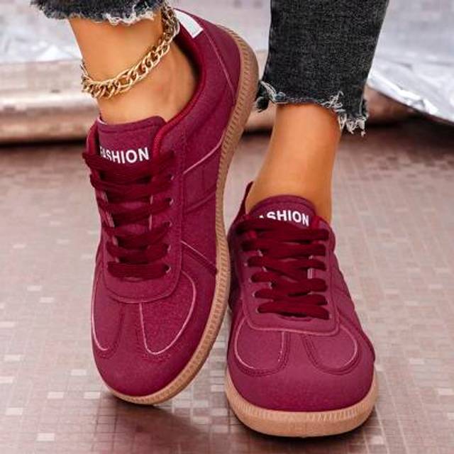 SHEIN Women&#39;s Suede Leather Multi-Function Fashion Casual Flat Non-Slip Lace-Up Round Toe Rubber Sole Vintage Casual Sneakers, Comfortable Flat Everyday Wea