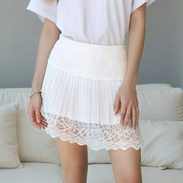 SHEIN Women&#39;s Cute High Waist Ruffle Mini Skirt Layered Ruffle Hem Flared Flowy Casual Swing Beach Mini Short Skirt