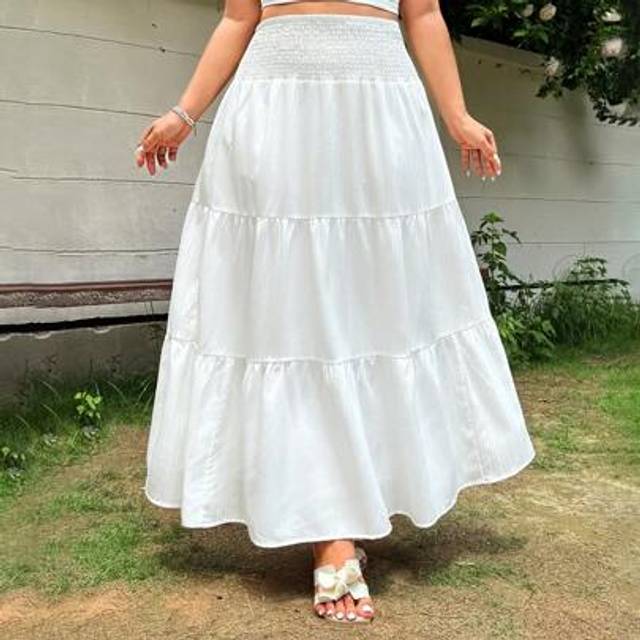 SHEIN Plus Size Women Country Music Festival Skirt, White Woven Elastic Waist Ruffled Hem A-Line Skirt,Back To School