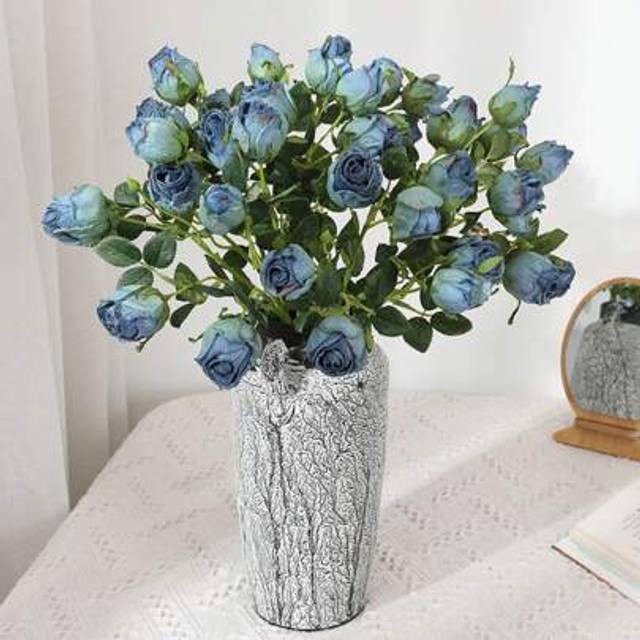 SHEIN 1pc Vintage Burnt Blue Rose Bouquet, 7-Stem Single Scorched Edge Roses, Artificial Plastic Flowers, Suitable For Home Decor, Tabletop, Center Piece, W