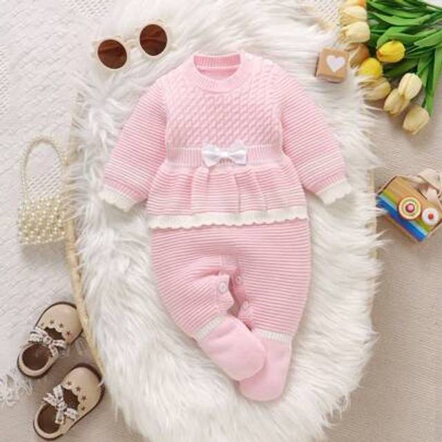 SHEIN Baby Girls Knitted Jumpsuit, Fashionable Casual Cute Long Sleeve With Bow Ruffle Decor, Soft Comfortable, Suitable For Daily, Outdoor, Travel, Holiday